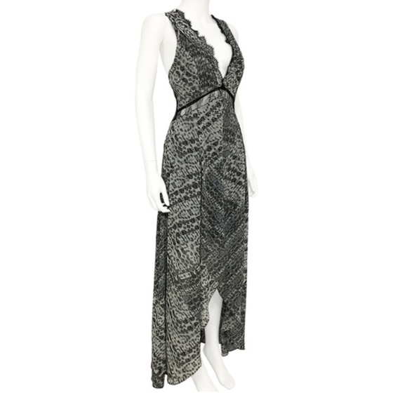 Black & White Lace Mid-Drift Hi/Lo Maxi Dress - Picture 2 of 4